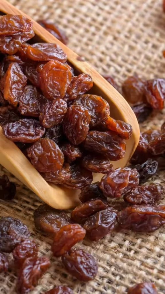 عرضه کشمش آفتابی بی دانه با کیفیت و ممتاز